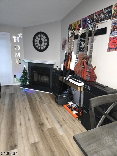 Glen Gardner Boro, NJ 08826,314 Spruce Hills Dr