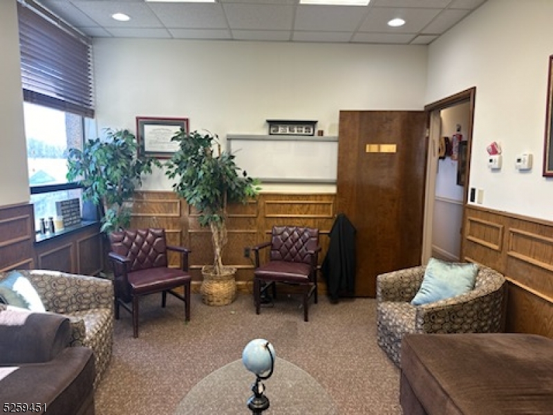 Elizabeth City, NJ 07208,700 North Broad St