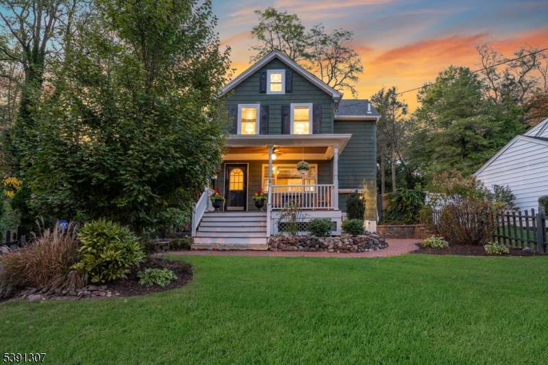 315 New Providence Rd, Mountainside Boro, NJ 07092