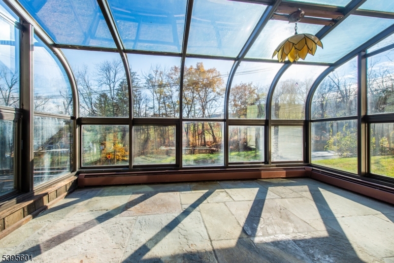 Vernon Twp., NJ 07418,1867 Route 565