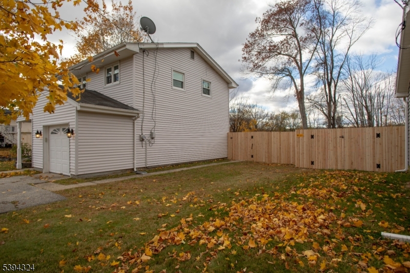 Newton Town, NJ 07860,66 Paterson Ave