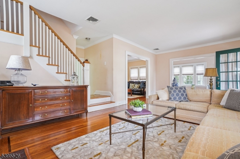 Madison Boro, NJ 07940,7 Lee Ave