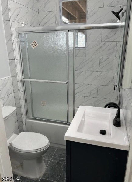 Kearny Town, NJ 07032,280 Wilson Ave