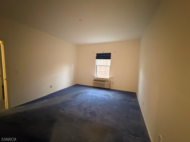 West Milford Twp., NJ 07480,6119 Richmond Rd #119