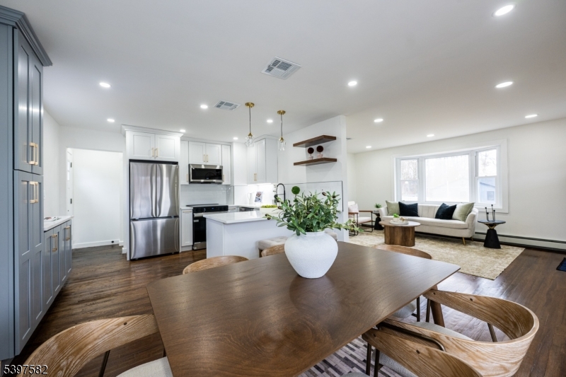 Stanhope Boro, NJ 07874,4 Lloyd Ave