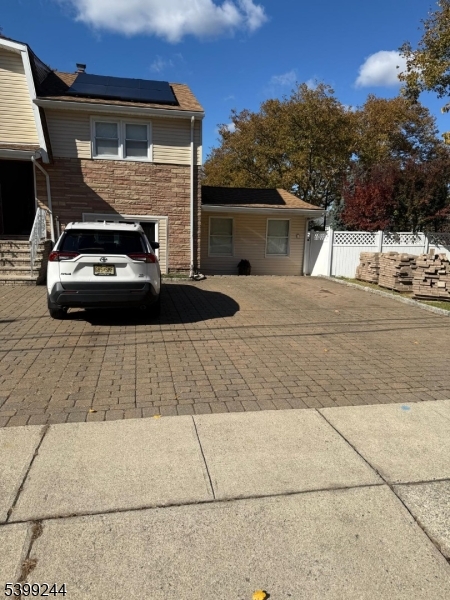 New Milford Boro, NJ 07646,690 Cypress St