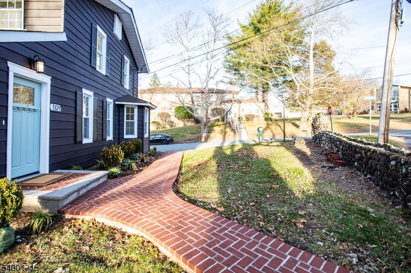 Oakland Boro, NJ 07436,109 Franklin Ave