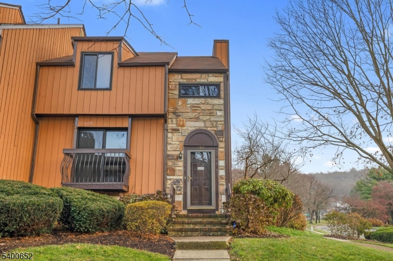 Washington Twp., NJ 07853,107 Wimbledon Sq