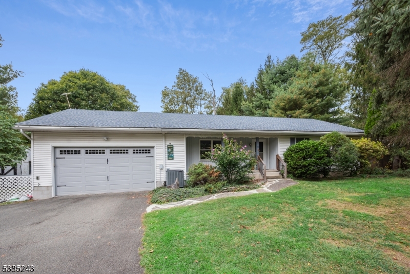 55 Delaware Rd, Knowlton Twp., NJ 07832