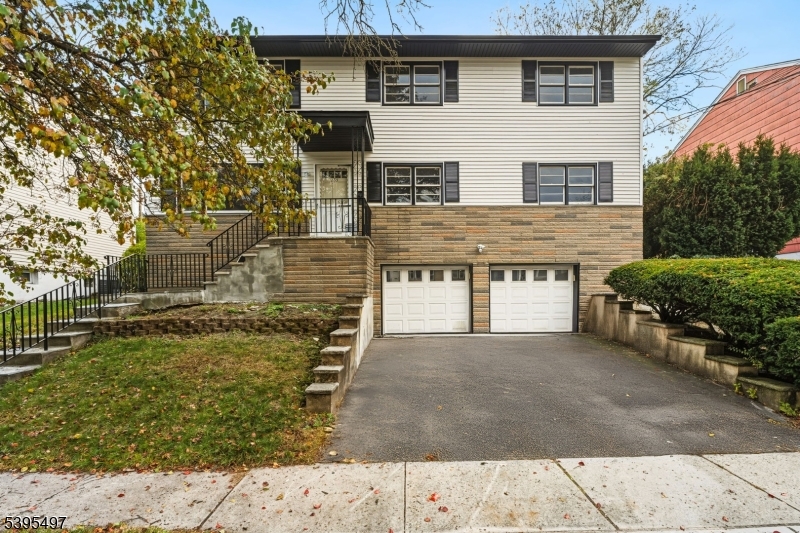 235 Lakewood Dr, Bloomfield Twp., NJ 07003