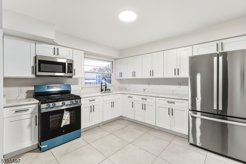 Bloomfield Twp., NJ 07003,235 Lakewood Dr