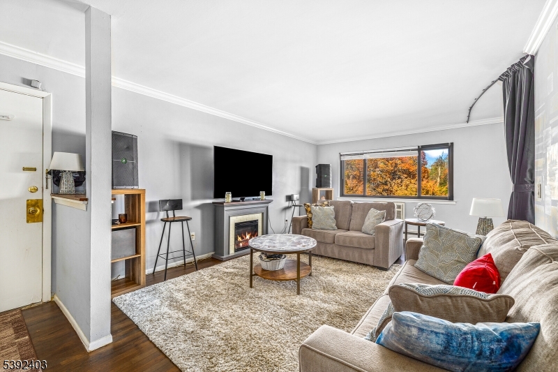 North Plainfield Boro, NJ 07060,401 US Highway 22 #42G