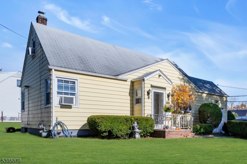 Rahway City, NJ 07065,1095 Elm Ter