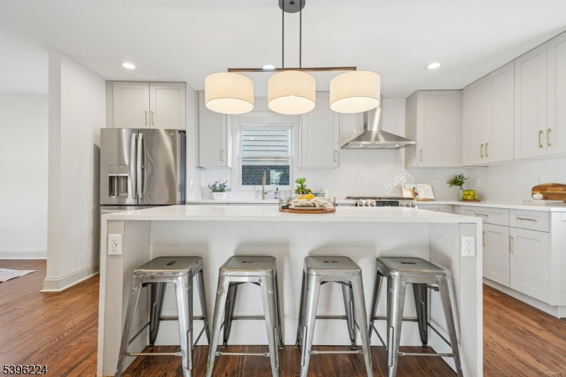 Millburn Twp., NJ 07041,19 Bodwell Ter