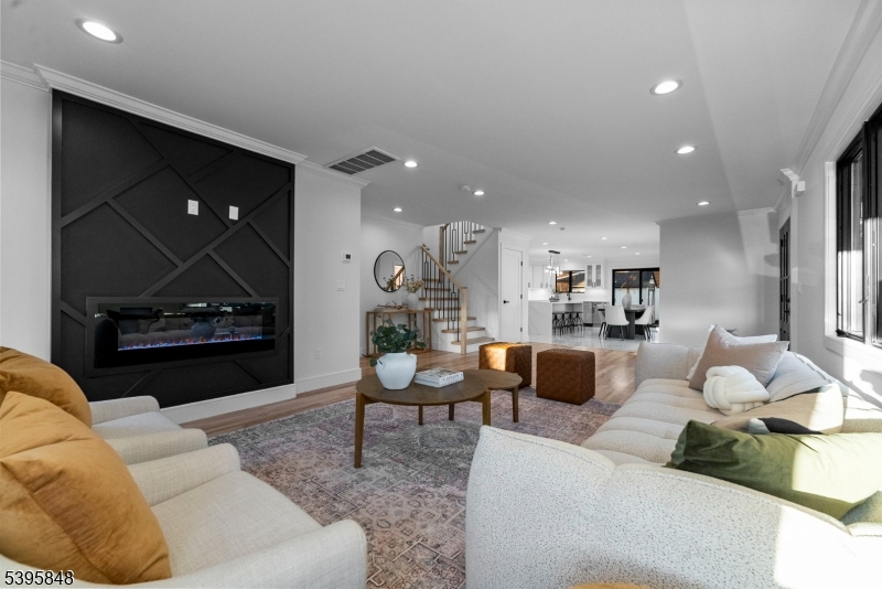 Totowa Boro, NJ 07512,4 Roosevelt Ave