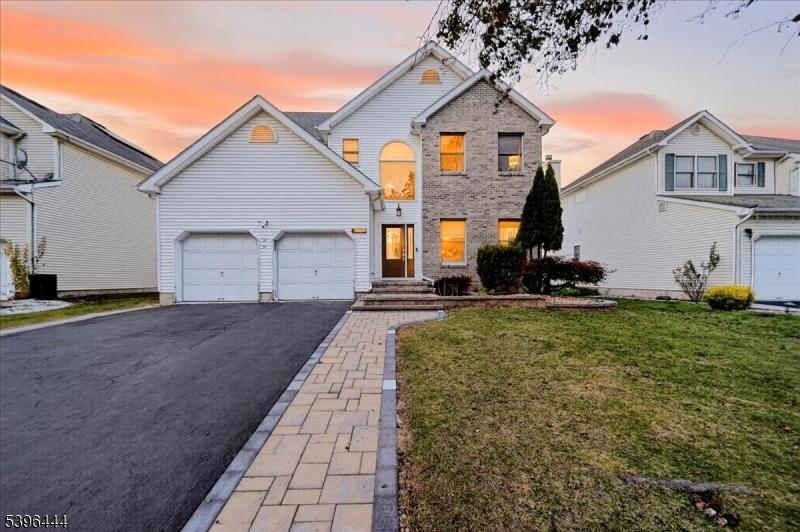 24 Leah Way, Parsippany-troy Hills Twp., NJ 07054