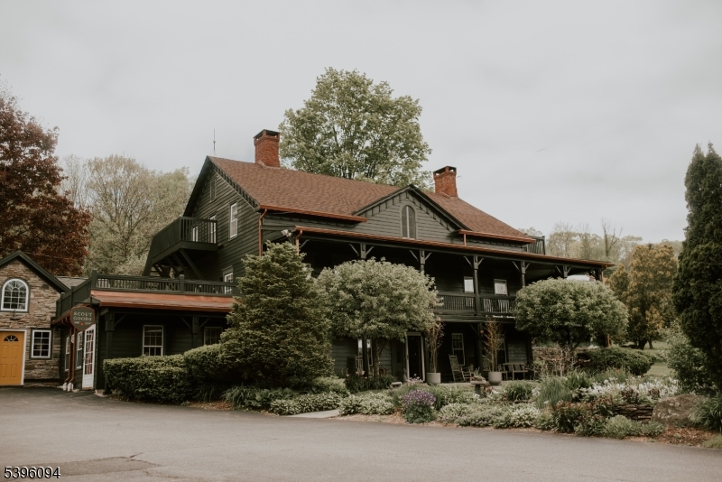 Vernon Twp., NJ 07418,967 McAfee Glenwood Rd