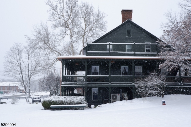 Vernon Twp., NJ 07418,967 McAfee Glenwood Rd