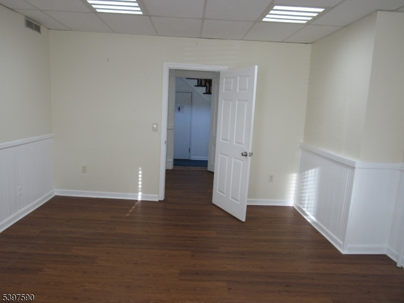 North Brunswick Twp., NJ 08902,623 Georges Rd 1C