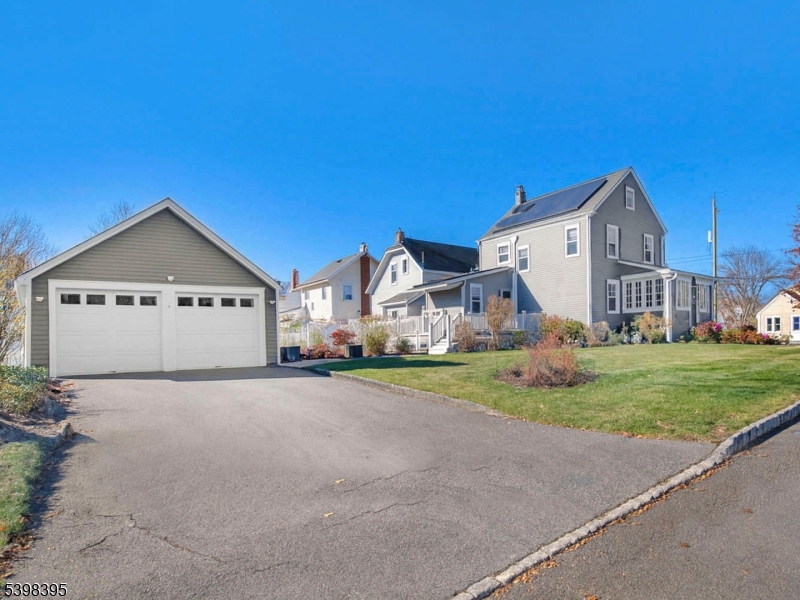 Springfield Twp., NJ 07081,38 Warner Ave