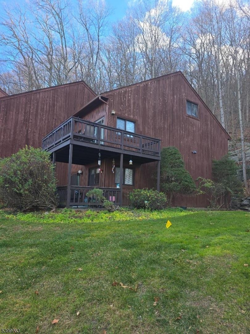 Vernon Twp., NJ 07462,3 Steamboat Dr #11