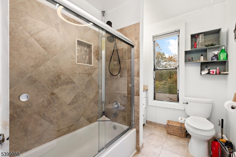 Morristown Town, NJ 07960,61 Western Ave #C