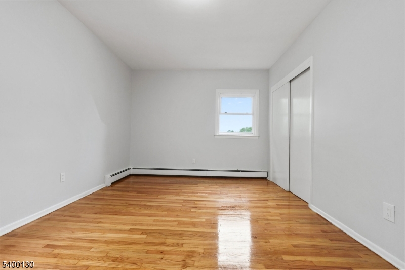 Rahway City, NJ 07065,2063 Elizabeth Ave