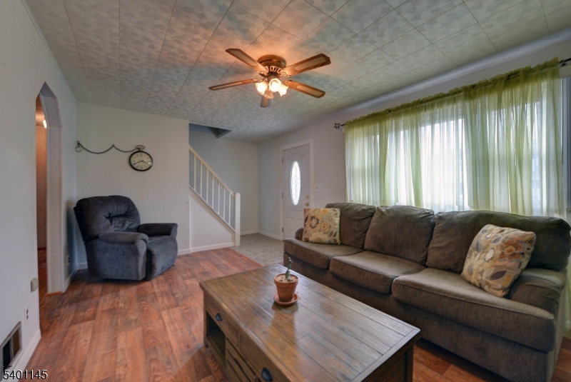 Paterson City, NJ 07502,186-188 Sherwood Ave