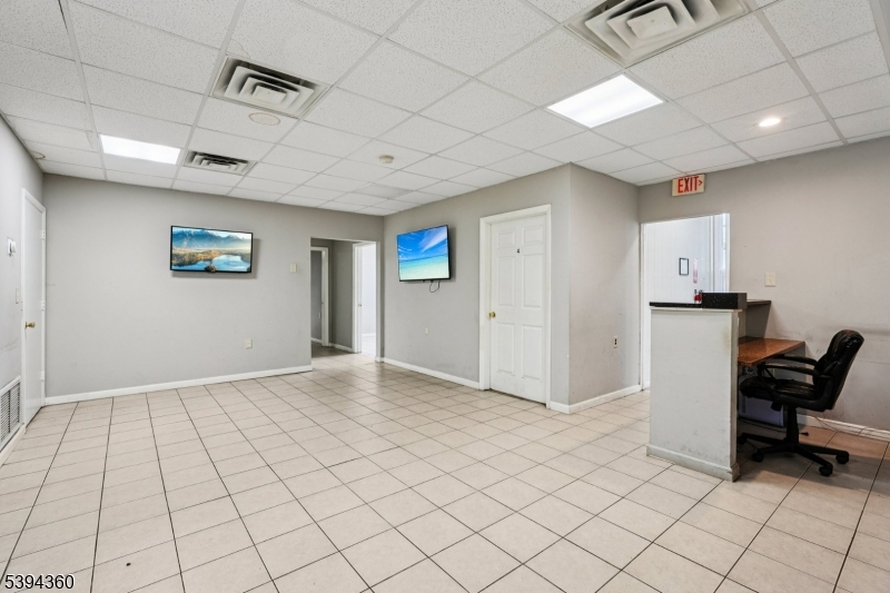 Paterson City, NJ 07502,99 Berkshire Ave