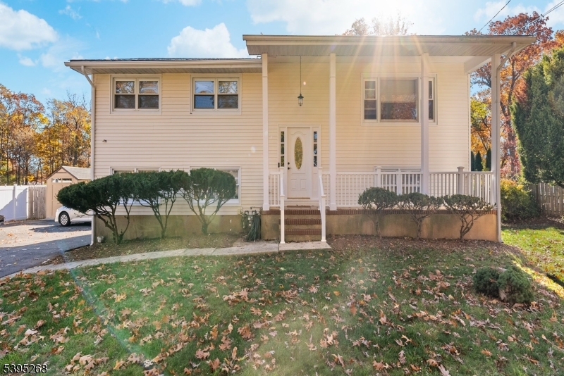 Franklin Twp., NJ 08873,305 W Point Ave