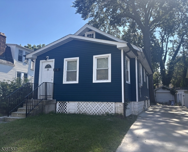 Irvington Twp., NJ 07111,35 Bamford Pl