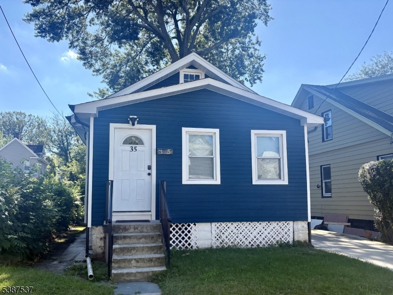 Irvington Twp., NJ 07111,35 Bamford Pl