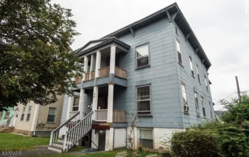 26 Dodd St, Bloomfield Twp., NJ 07003