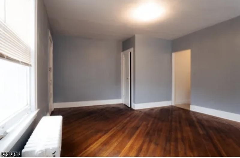 Bloomfield Twp., NJ 07003,26 Dodd St