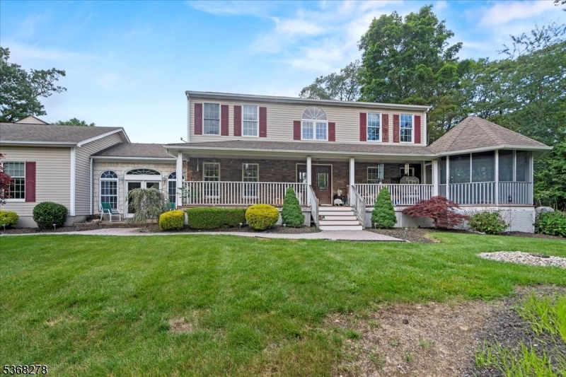 25 Charissaa Ct, West Milford Twp., NJ 07421