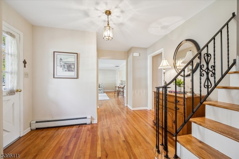 Morris Plains Boro, NJ 07950,15 Beech Dr