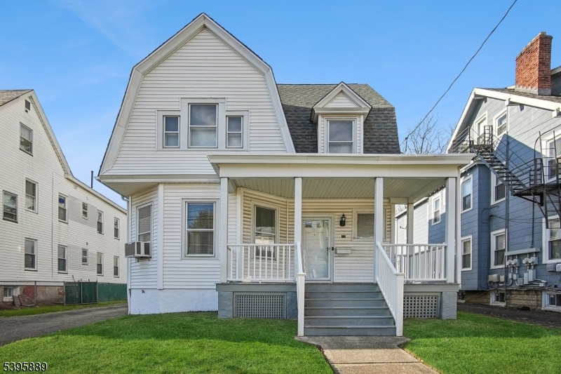 West Orange Twp., NJ 07052,37 Kingsley St