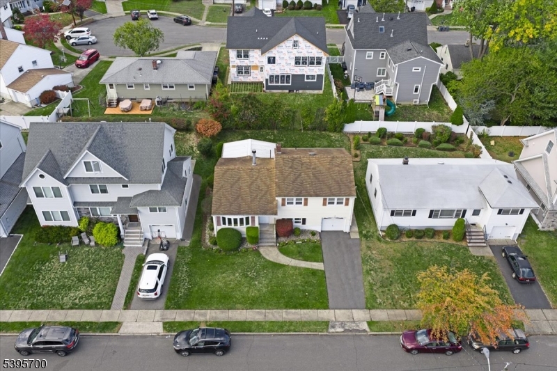 Clifton City, NJ 07012,24 Lorrie Ln