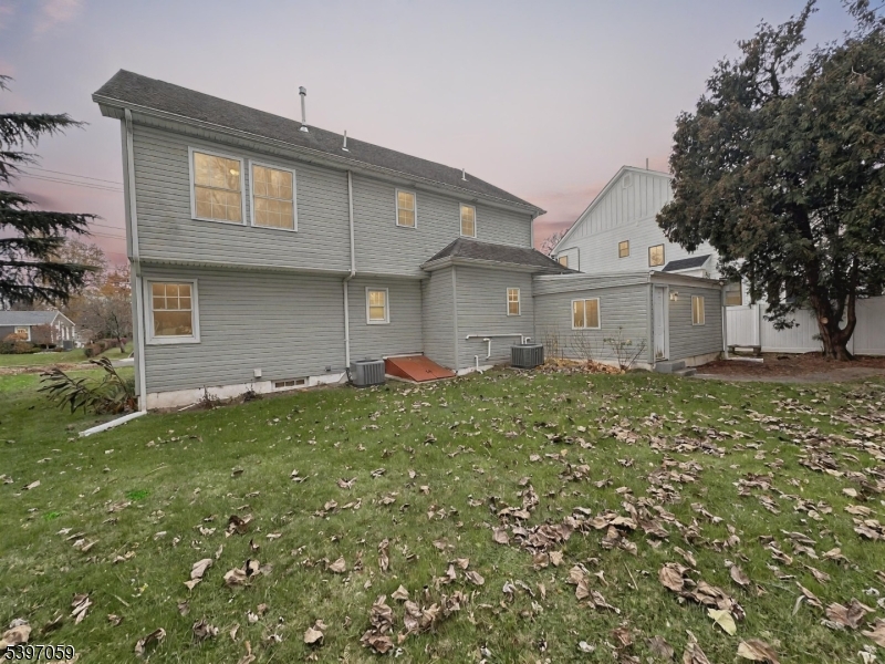 Clark Twp., NJ 07066,38 Meadow Rd