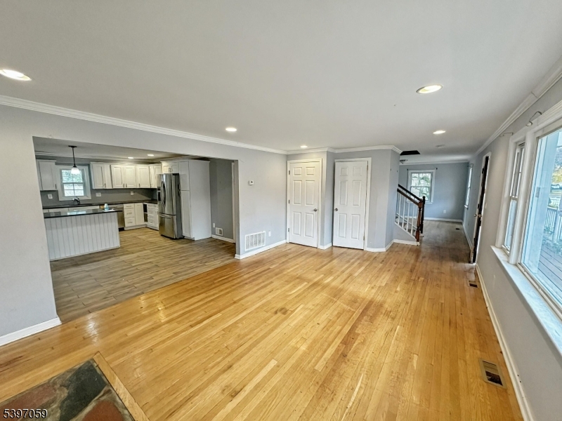 Clark Twp., NJ 07066,38 Meadow Rd