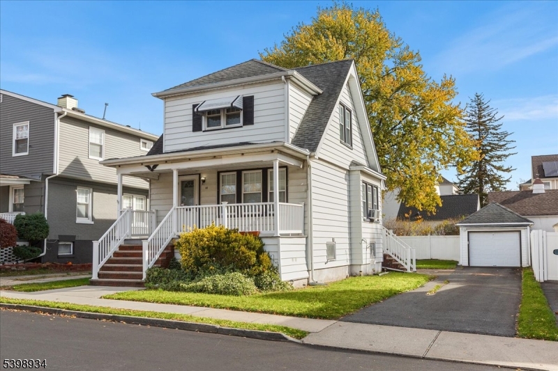 Woodbridge Twp., NJ 08863,40 Ling St