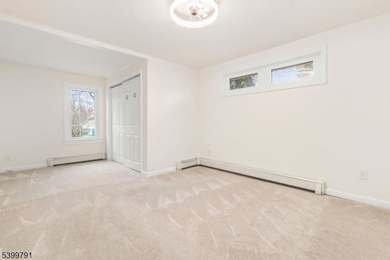 Newton Town, NJ 07860,36 Paterson Ave