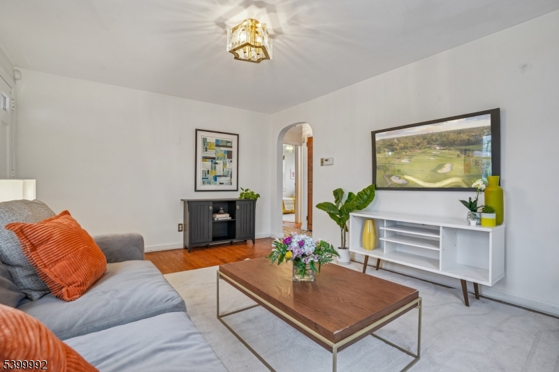 Union Twp., NJ 07083,944 Burlington Ave