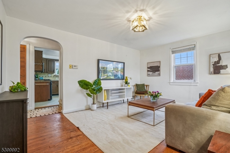 Union Twp., NJ 07083,944 Burlington Ave