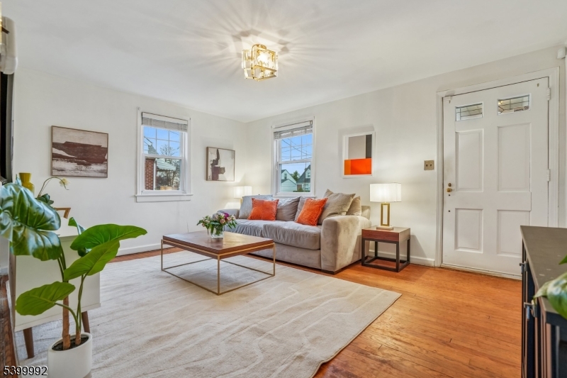 Union Twp., NJ 07083,944 Burlington Ave