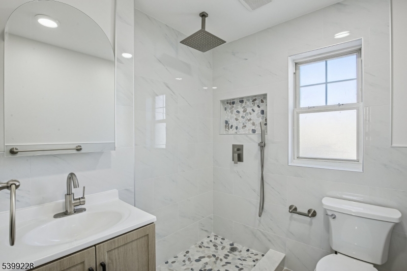 Garwood Boro, NJ 07027,234 Willow Ave