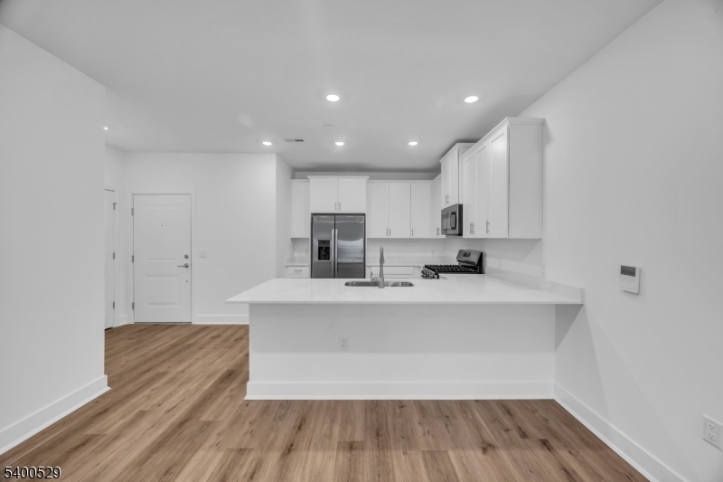 Monroe Twp., NJ 08831,30212 Radford Ct