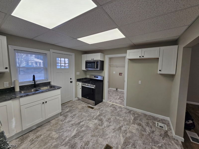 Washington Boro, NJ 07882,56 Broad St