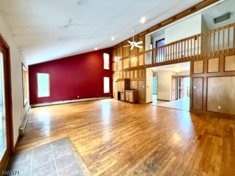 White Twp., NJ 07823,64 W Quarry Rd