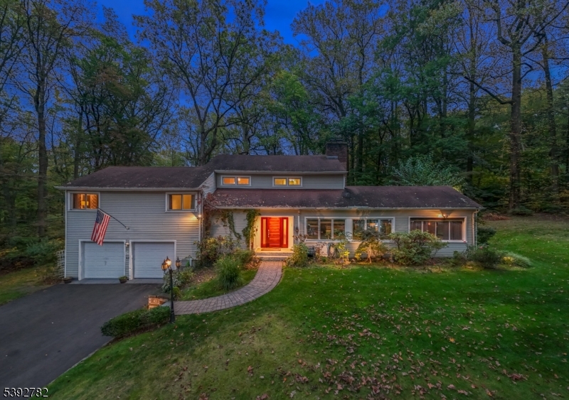 Summit City, NJ 07901,43 Passaic Ave